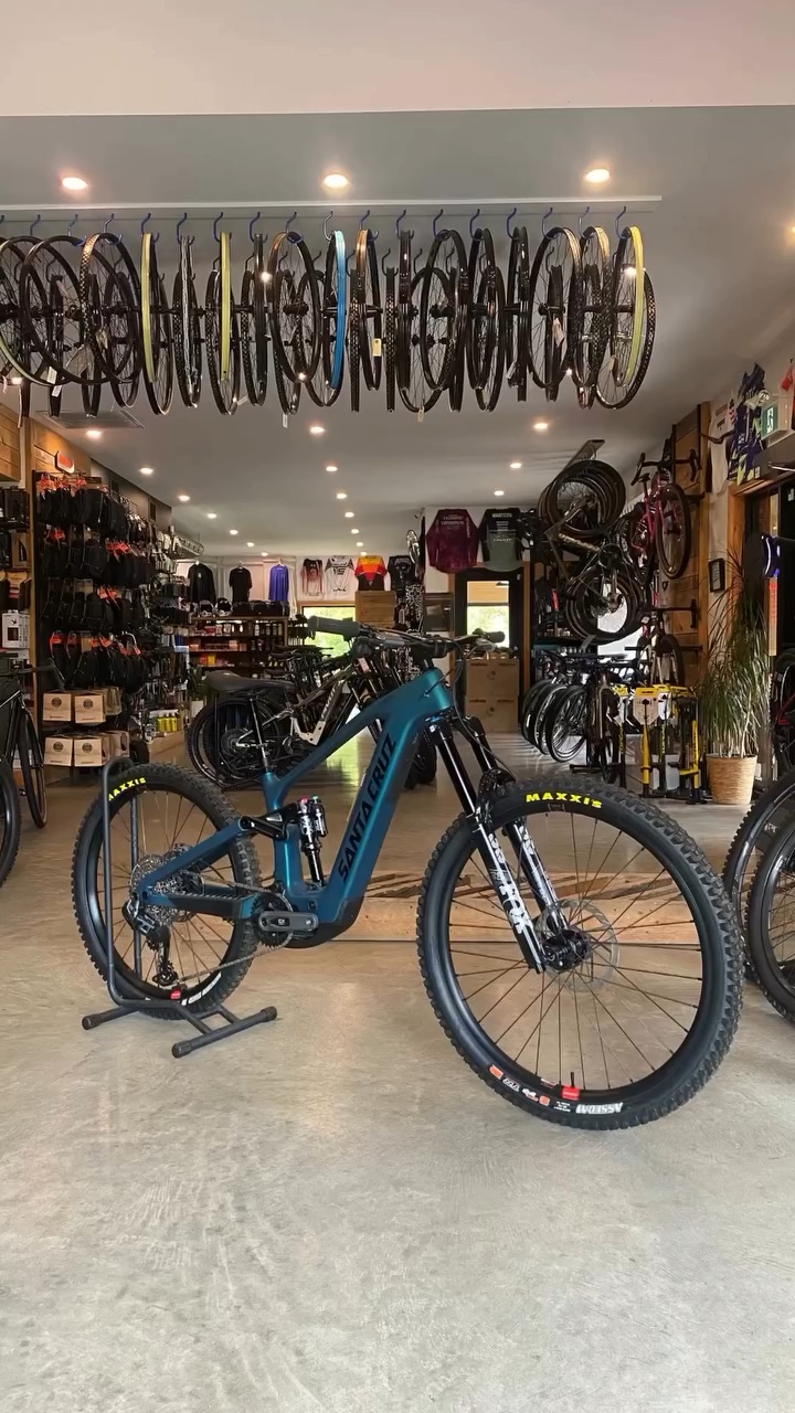 Jean-Sébastien Pitt · Vélo (vidéo)