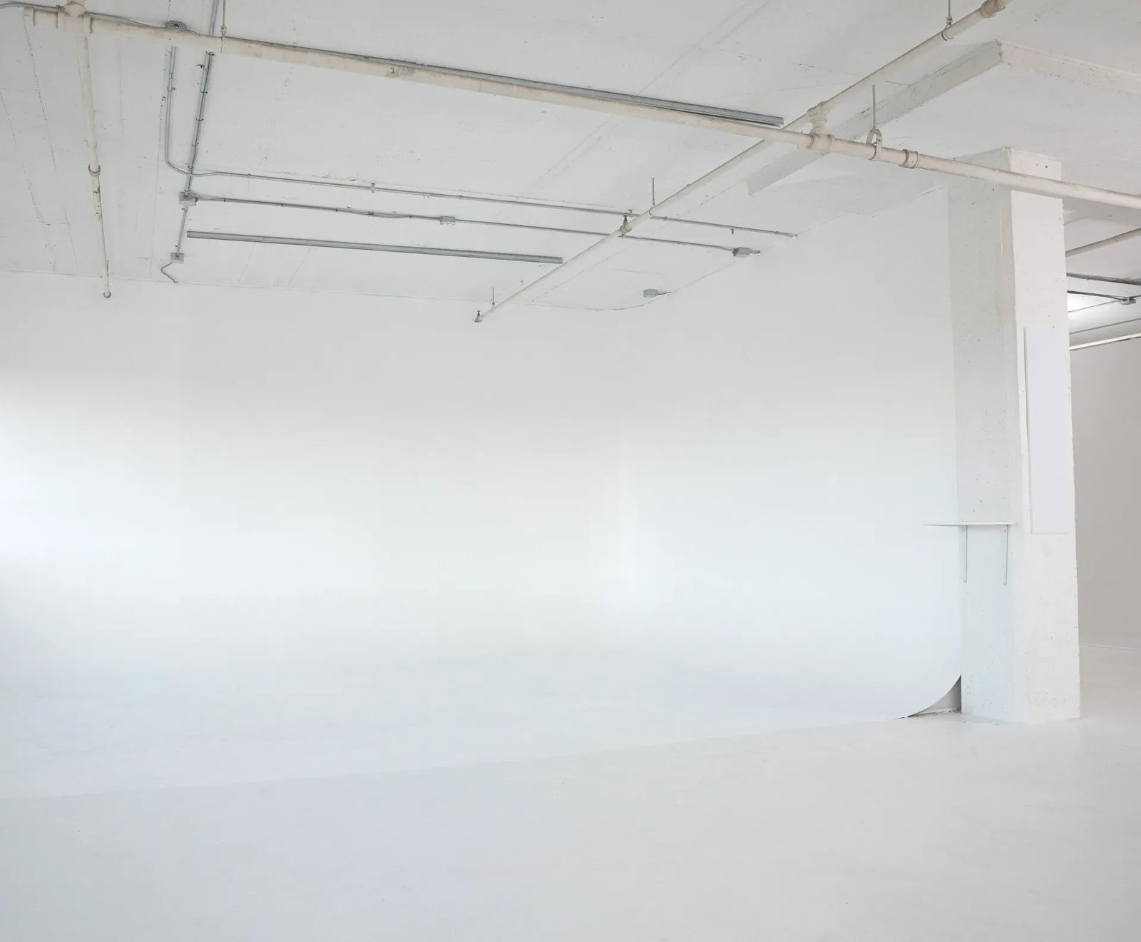 Summer Camp Studios, Cyclorama